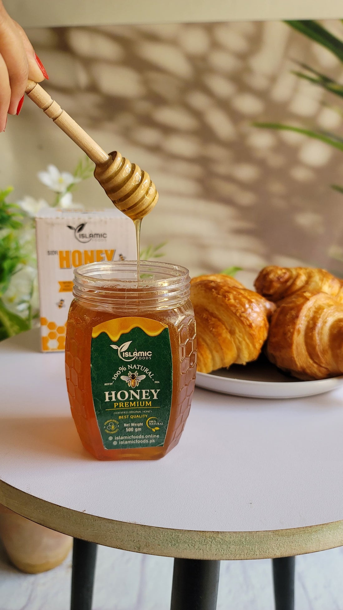 Pure Small Bee Honey Online Price in Pakistan